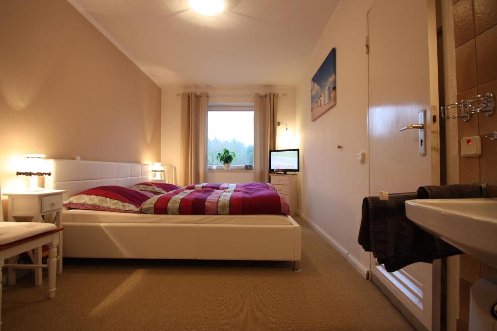 Armarova Ihre Ferienpension Cuxhaven Habitación foto