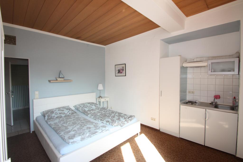 Armarova Ihre Ferienpension Cuxhaven Exterior foto